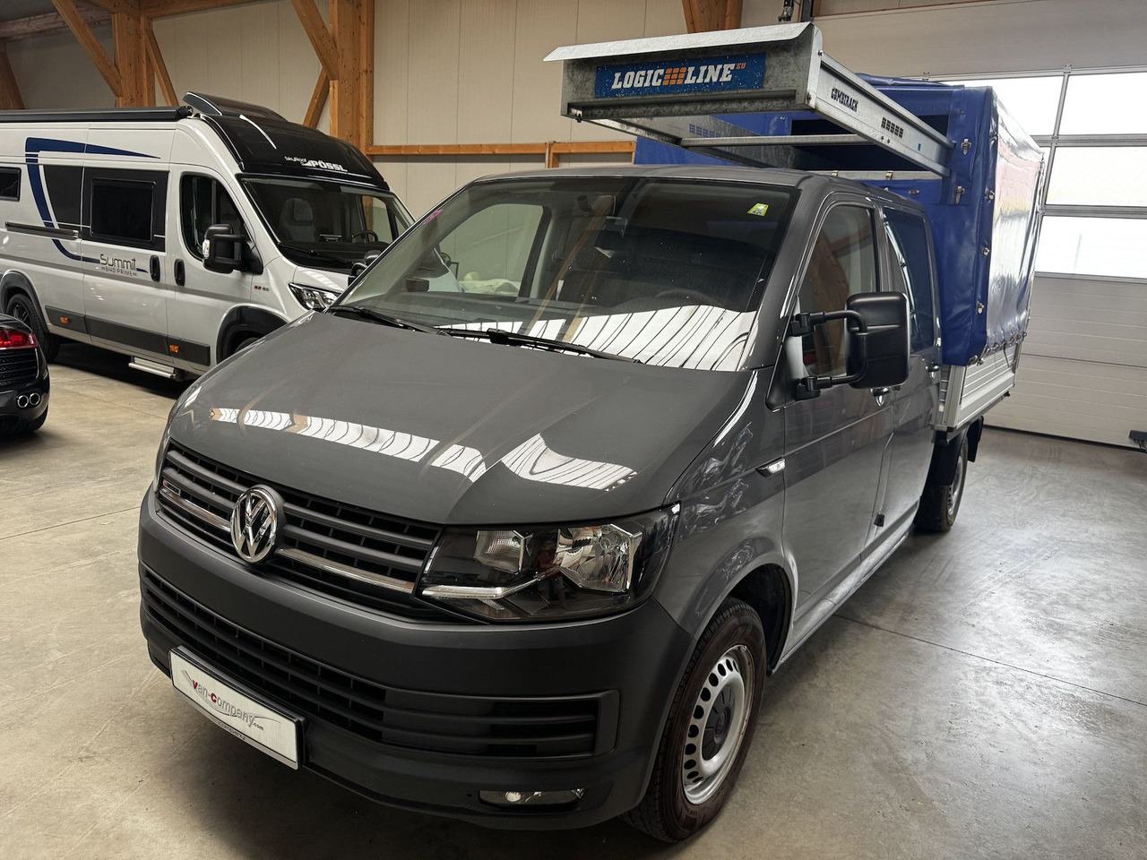 Volkswagen T6 Doka 2.0 TDI 4Motion Plane puregrey - Utilitaire plateau baché, Utilitaire double cabine: photos 2 Volkswagen T6 Doka 2.0 TDI 4Motion Plane puregrey - Utilitaire plateau baché, Utilitaire double cabine: photos 2