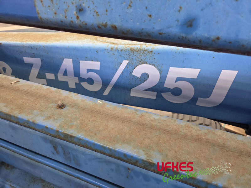 Nacelle Genie Z-45/25J RT Articulated Boom Lift: photos 8