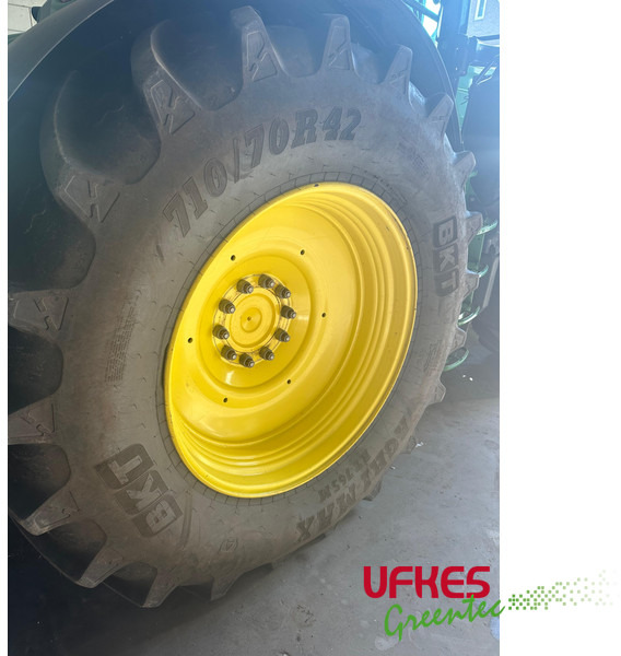John Deere 6215 R - Tracteur agricole: photos 2 John Deere 6215 R - Tracteur agricole: photos 2
