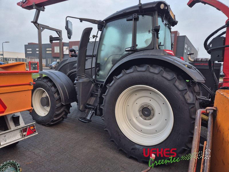 Valtra T 234 Direct TwinTrac - Tracteur agricole: photos 3 Valtra T 234 Direct TwinTrac - Tracteur agricole: photos 3