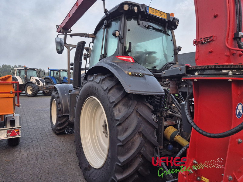 Valtra T 234 Direct TwinTrac - Tracteur agricole: photos 4 Valtra T 234 Direct TwinTrac - Tracteur agricole: photos 4