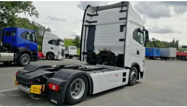 Iveco S-WAY AS440S48T | Leasing from €1744/month - Tracteur routier: photos 4 Iveco S-WAY AS440S48T | Leasing from €1744/month - Tracteur routier: photos 4