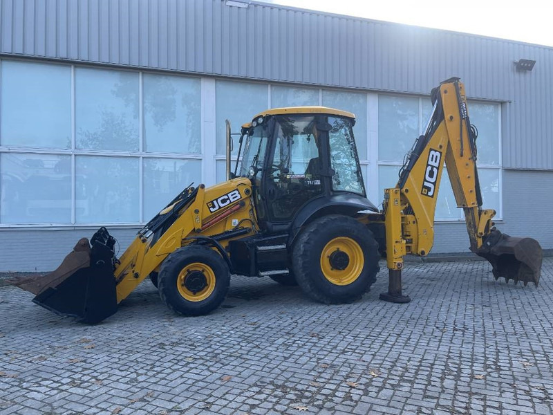 JCB 3 CX - Tractopelle: photos 2 JCB 3 CX - Tractopelle: photos 2