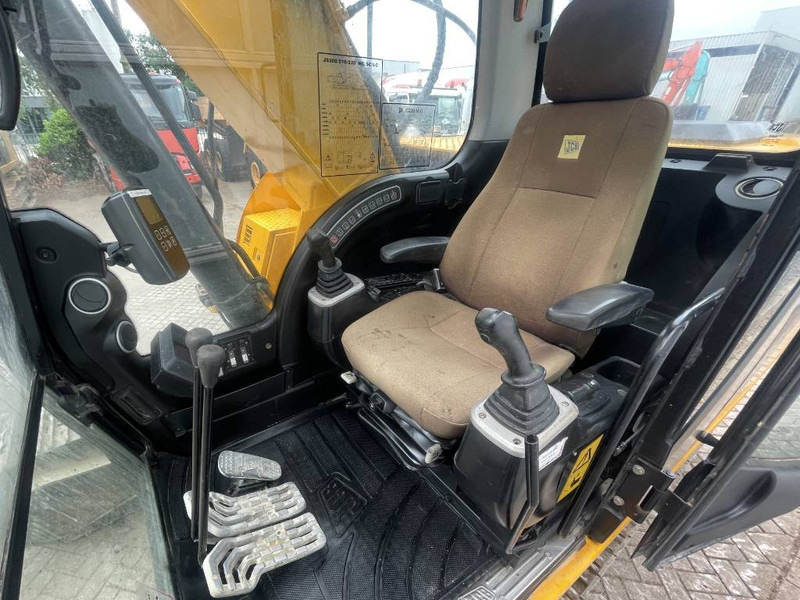 Pelle sur chenille JCB JS 220 N LC 2012 CE: photos 12