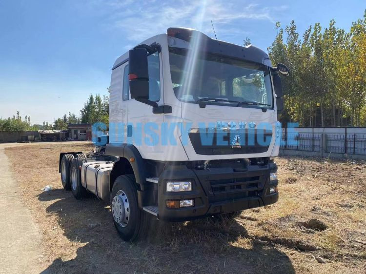 HOWO 400HP High roof Tractor Head - Tracteur routier: photos 5 HOWO 400HP High roof Tractor Head - Tracteur routier: photos 5