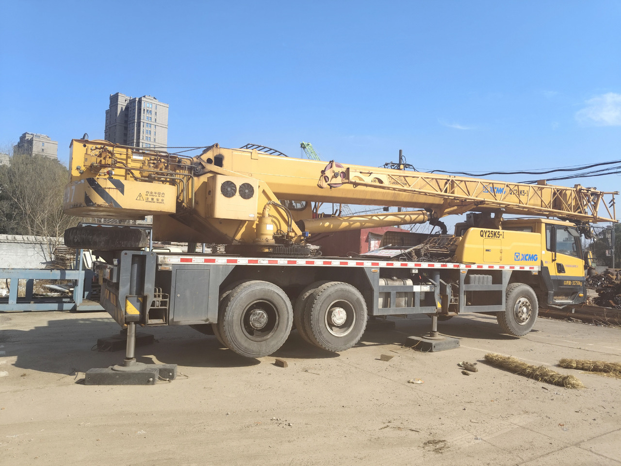 XCMG Official QY25K5-1 Used Truck Mounted Crane 25T Construction Mini Mobile Crane For Sale - Grue mobile: photos 2 XCMG Official QY25K5-1 Used Truck Mounted Crane 25T Construction Mini Mobile Crane For Sale - Grue mobile: photos 2