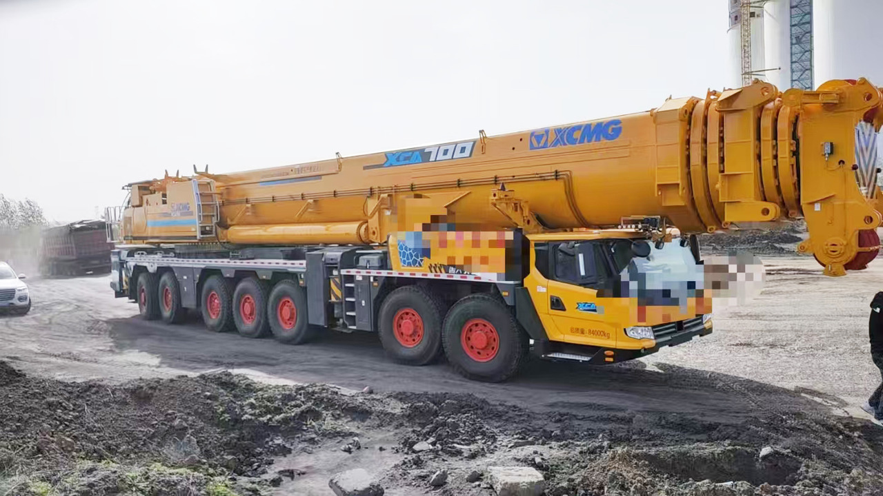 XCMG Official Second Hand Mobile Truck Crane XCA700 All Terrain Cranes With High Quality - Grue tout-terrain: photos 5 XCMG Official Second Hand Mobile Truck Crane XCA700 All Terrain Cranes With High Quality - Grue tout-terrain: photos 5