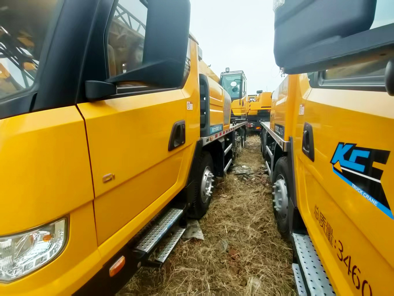 XCMG Official XCT30_M Used Hydraulic Arm Crane For Trucks With High Quality - Grue mobile: photos 3 XCMG Official XCT30_M Used Hydraulic Arm Crane For Trucks With High Quality - Grue mobile: photos 3