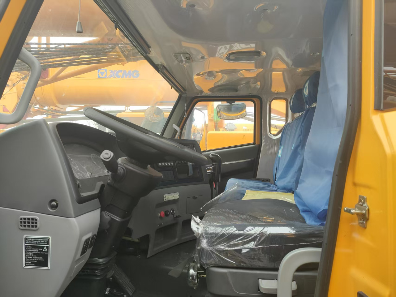 XCMG Official XCT30_M Used Hydraulic Arm Crane For Trucks With High Quality - Grue mobile: photos 4 XCMG Official XCT30_M Used Hydraulic Arm Crane For Trucks With High Quality - Grue mobile: photos 4