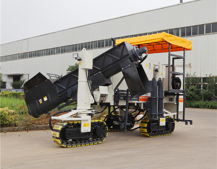XCMG Official XGNC1300 Concrete Road Paver Kerb Slipform Paver - Machine à coffrage glissant: photos 4 XCMG Official XGNC1300 Concrete Road Paver Kerb Slipform Paver - Machine à coffrage glissant: photos 4
