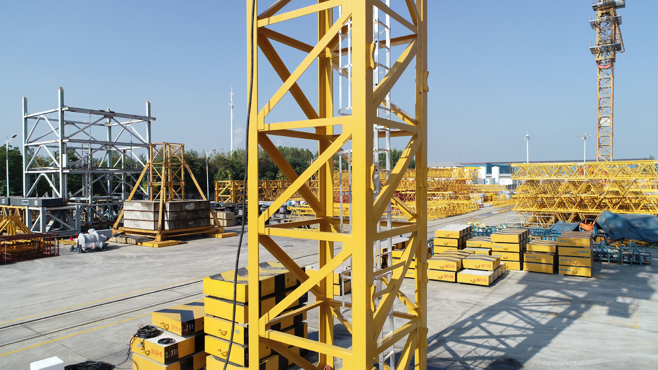 XCMG Official XGT6515B-10S 10Ton 60-meter Construction Buliding Flat Top Tower Crane In Stock - Grue à tour: photos 2 XCMG Official XGT6515B-10S 10Ton 60-meter Construction Buliding Flat Top Tower Crane In Stock - Grue à tour: photos 2