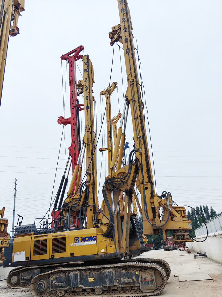 XCMG Offiical Used Rotary Drilling Rigs Drilling Machine XR220D Pile Drilling Rig For Sale - Foreuse: photos 3 XCMG Offiical Used Rotary Drilling Rigs Drilling Machine XR220D Pile Drilling Rig For Sale - Foreuse: photos 3