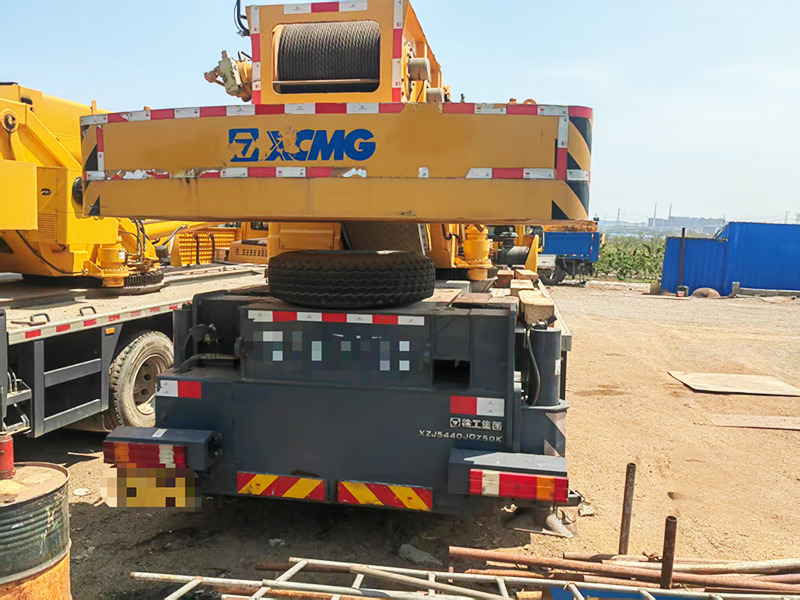 XCMG QY50KC hot sale used 50ton hydraulic crane truck price - Grue mobile: photos 2 XCMG QY50KC hot sale used 50ton hydraulic crane truck price - Grue mobile: photos 2