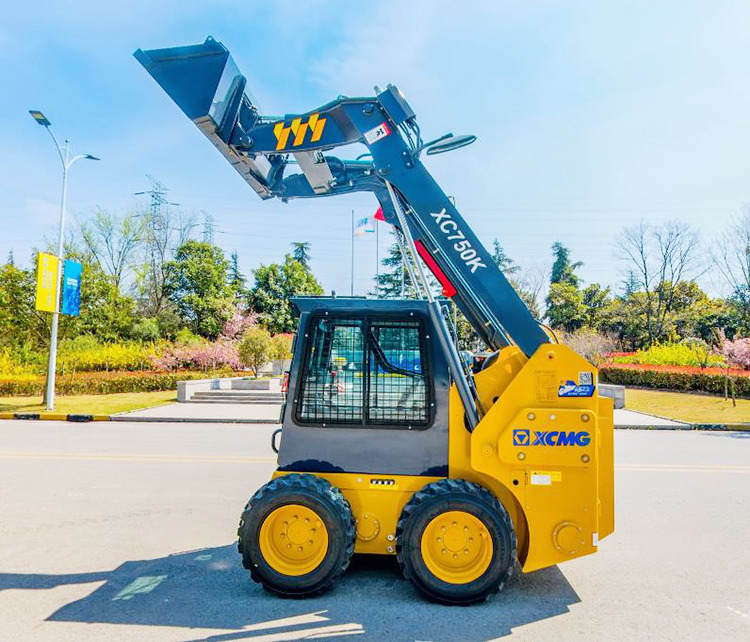 XCMG XC750K small mini wheel loader skid steer for farm use - Mini chargeuse: photos 3 XCMG XC750K small mini wheel loader skid steer for farm use - Mini chargeuse: photos 3