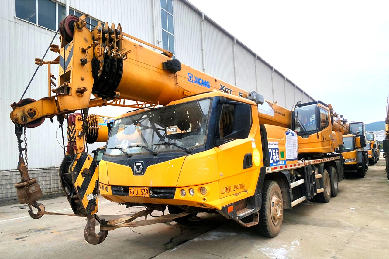 XCMG XCT20L5 20ton used 5-section mobile hydraulic truck crane price - Grue mobile: photos 3 XCMG XCT20L5 20ton used 5-section mobile hydraulic truck crane price - Grue mobile: photos 3