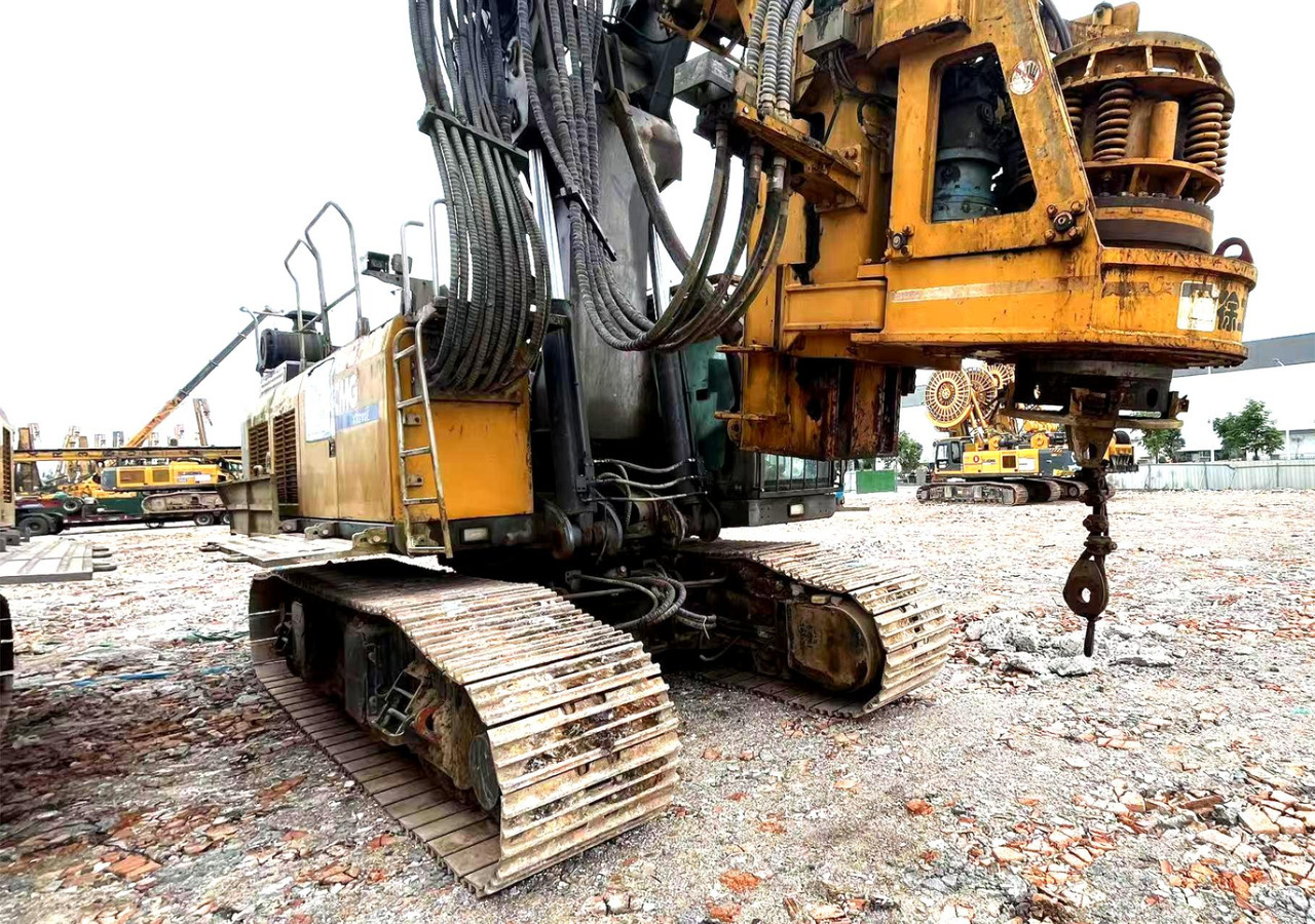 XCMG XR240E second hand rotary drilling rig pile machine price - Foreuse: photos 2 XCMG XR240E second hand rotary drilling rig pile machine price - Foreuse: photos 2