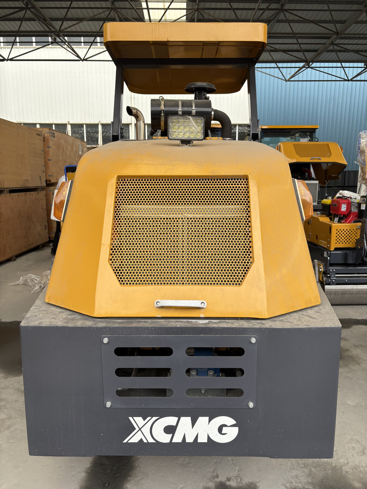 Rouleau compresseur XCMG XS400J 4ton Mechancial Single Drum Vibratory Road Roller Price: photos 12 Rouleau compresseur XCMG XS400J 4ton Mechancial Single Drum Vibratory Road Roller Price: photos 12