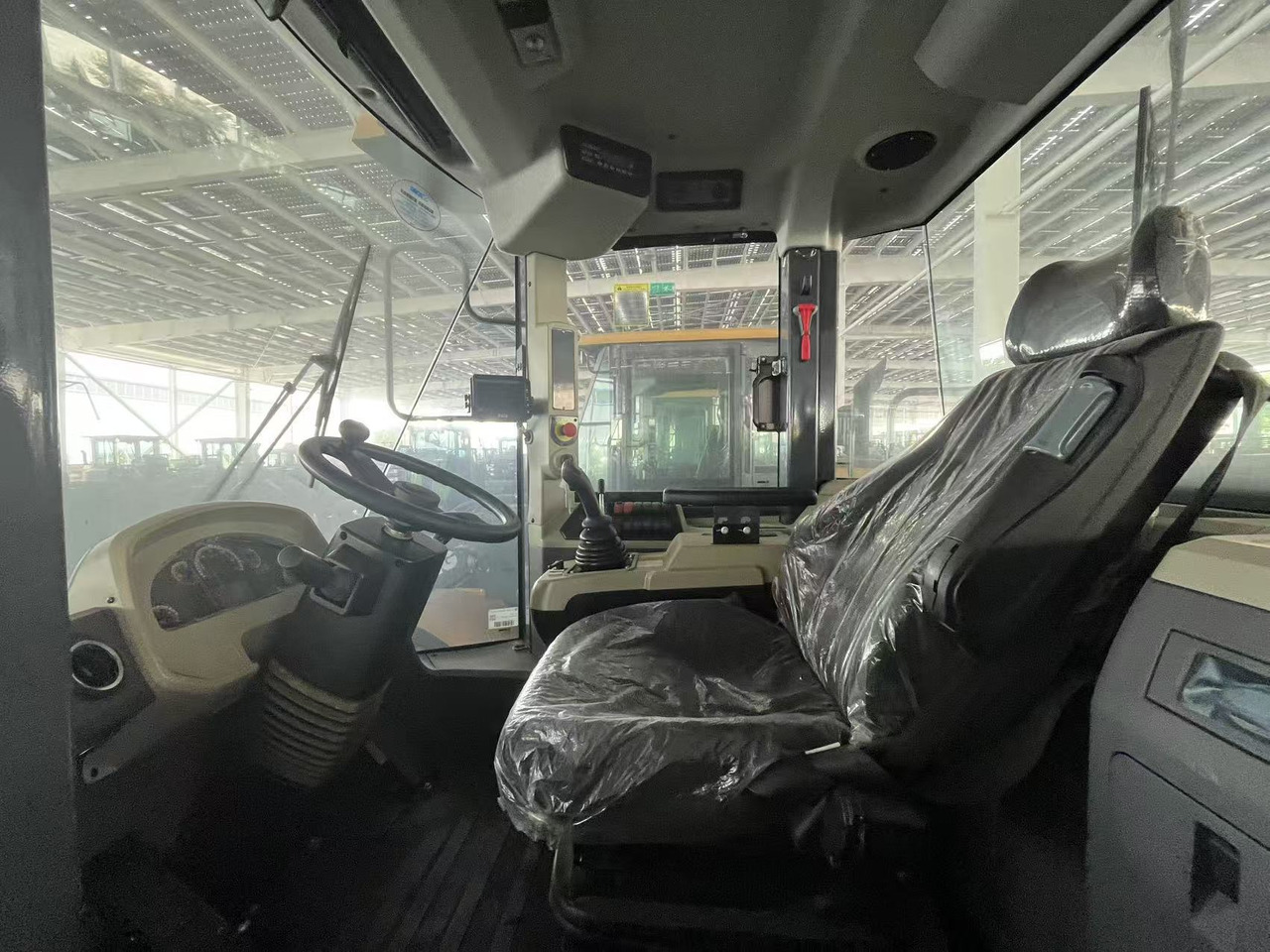 XCMG official XC948 4.5ton wheel loader hydraulic with diesel engine in stock - Chargeuse sur pneus: photos 2 XCMG official XC948 4.5ton wheel loader hydraulic with diesel engine in stock - Chargeuse sur pneus: photos 2