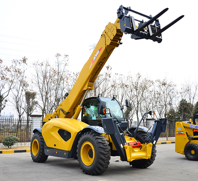 XCMG second hand telescopic boom forklift telehandler XC6-2506E price - Chariot télescopique: photos 4 XCMG second hand telescopic boom forklift telehandler XC6-2506E price - Chariot télescopique: photos 4
