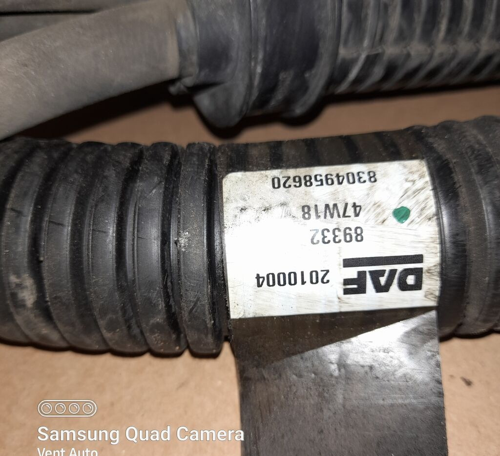 DAF 2010004 DAF XF 106 LIFT truck - Câble/ Fil pour Camion: photos 2 DAF 2010004 DAF XF 106 LIFT truck - Câble/ Fil pour Camion: photos 2