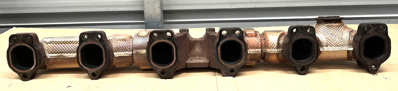 DAF EXHAUST MANIFOLD DAF XF 106 480HP 530HP MX13 - Collecteur d'échappement: photos 2 DAF EXHAUST MANIFOLD DAF XF 106 480HP 530HP MX13 - Collecteur d'échappement: photos 2