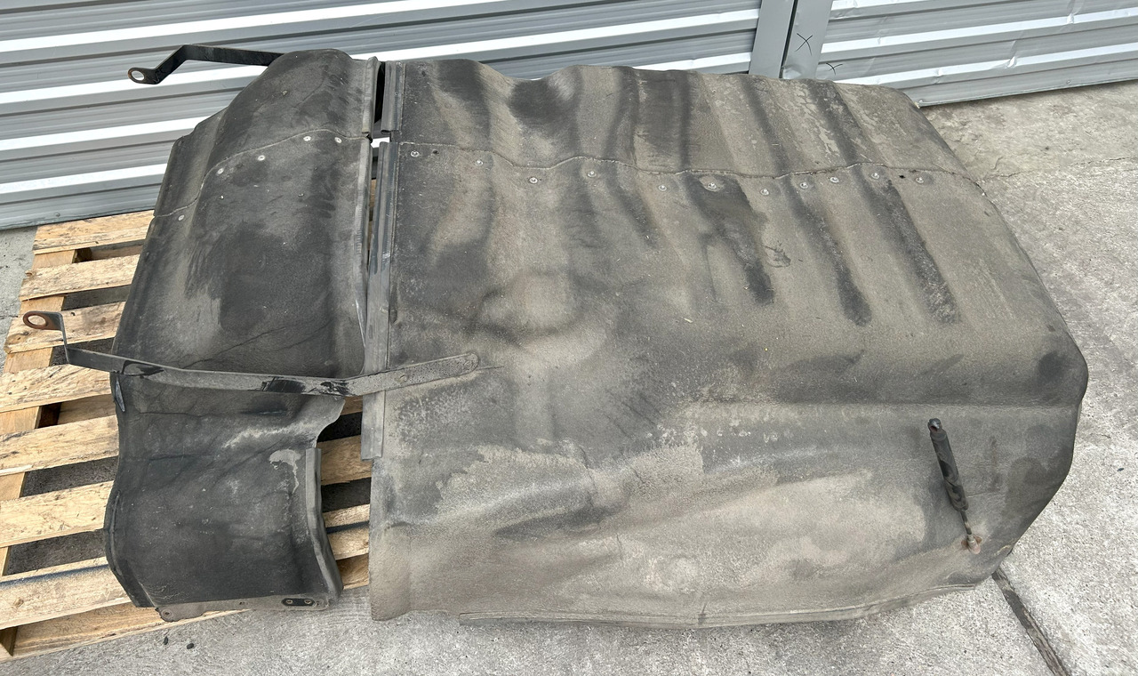 DAF XF 106 480 SOUNDPROOFING ECOLOGY ENGINE - Cabine et intérieur: photos 2 DAF XF 106 480 SOUNDPROOFING ECOLOGY ENGINE - Cabine et intérieur: photos 2
