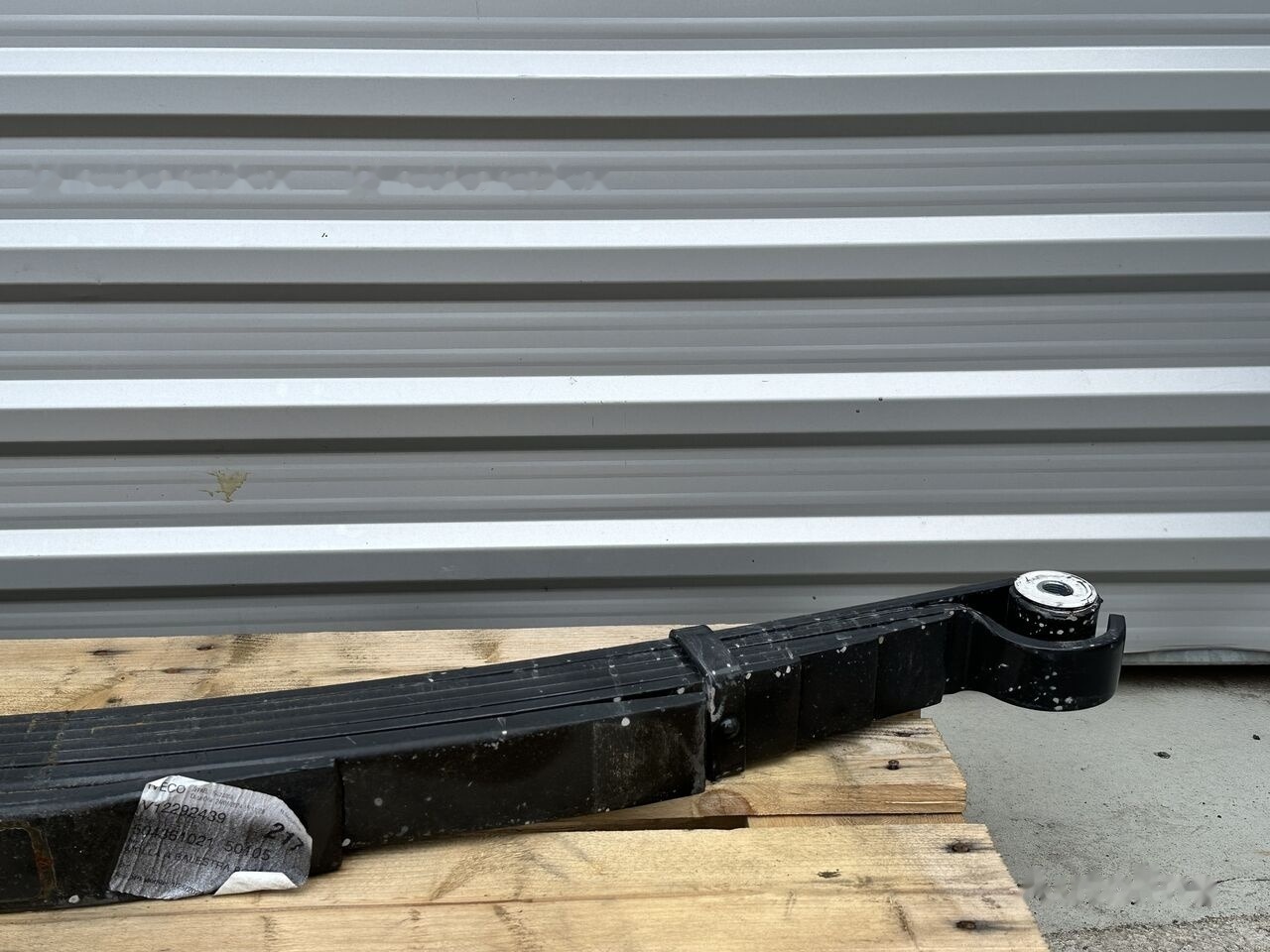 IVECO Daily 65C11/13/1517/18/21 70C15/17/18/21 72C15/17/18/21 IVECO 504361021 light - Suspension du ressort pour Camion: photos 2 IVECO Daily 65C11/13/1517/18/21 70C15/17/18/21 72C15/17/18/21 IVECO 504361021 light - Suspension du ressort pour Camion: photos 2