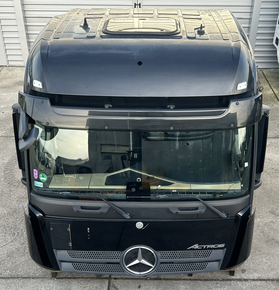 MERCEDES ACTROS MP4 L BigSpace, 2.50 m - Cabine pour Camion: photos 2 MERCEDES ACTROS MP4 L BigSpace, 2.50 m - Cabine pour Camion: photos 2