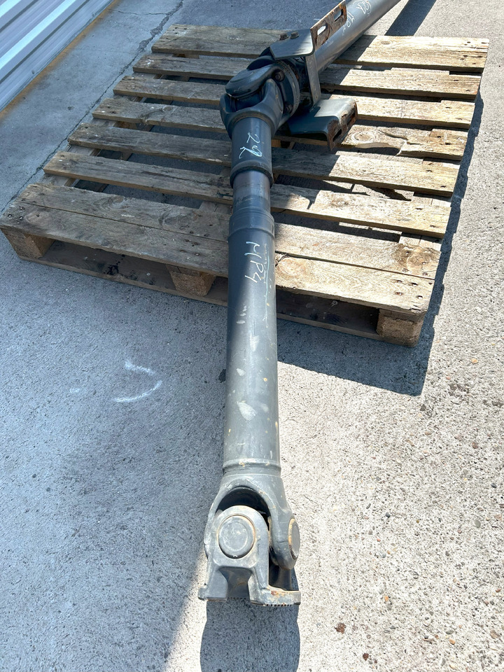 MERCEDES-BENZ ACTROS MP4 DRIVE SHAFT - Arbre à cardan: photos 2 MERCEDES-BENZ ACTROS MP4 DRIVE SHAFT - Arbre à cardan: photos 2