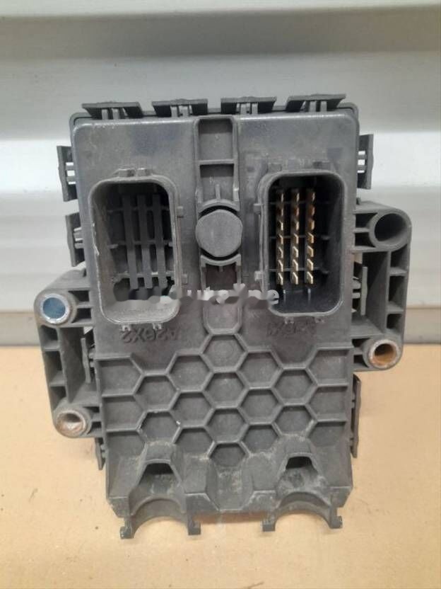 Mercedes-Benz CTROS MP4 CLCS A0034462317/001 truck - Bloc de gestion pour Camion: photos 3 Mercedes-Benz CTROS MP4 CLCS A0034462317/001 truck - Bloc de gestion pour Camion: photos 3