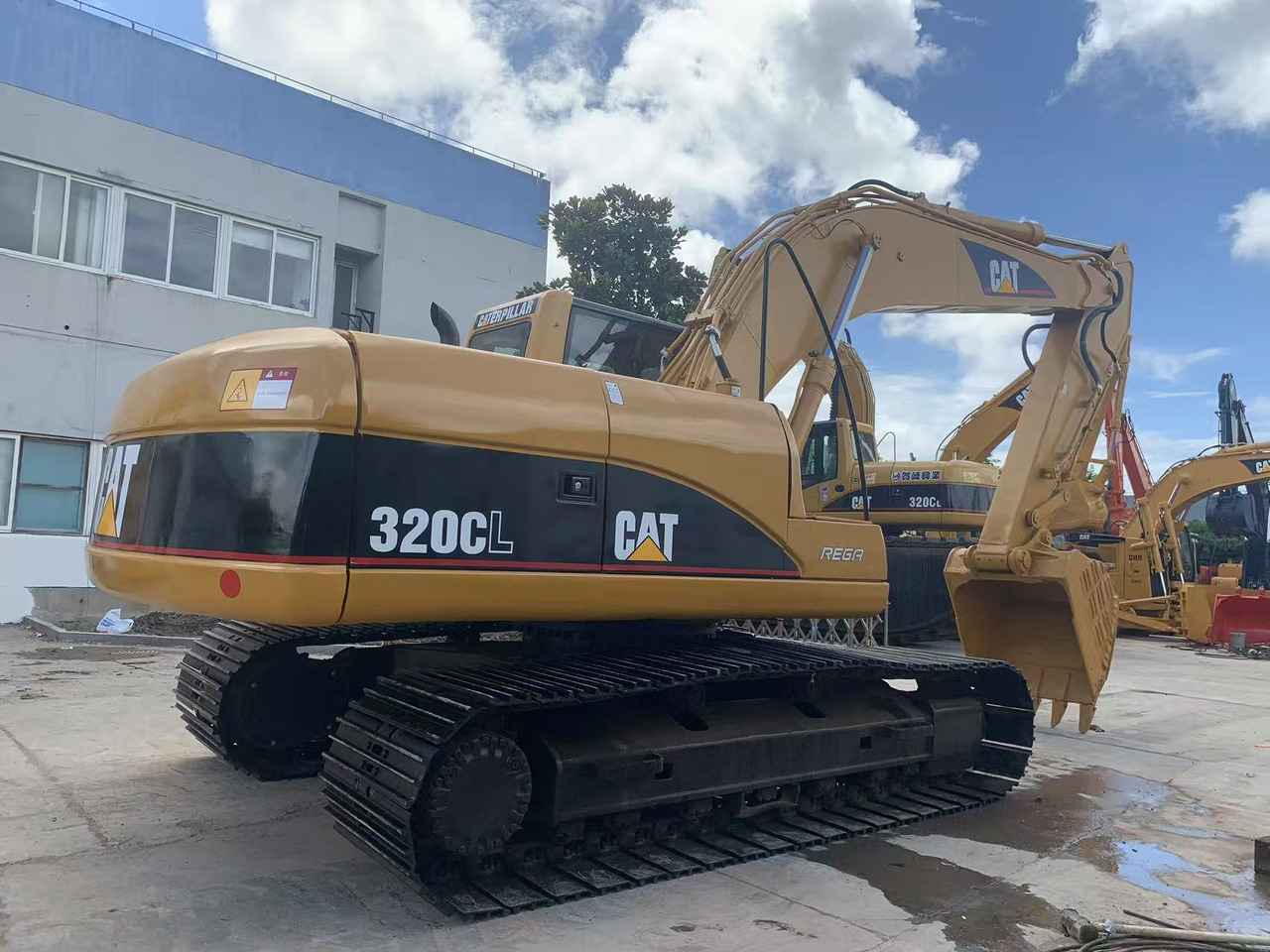 Caterpillar 320C, 320CL Hydraulic Excavator with Wide Track for Swamp Terrain - Pelle sur chenille: photos 4 Caterpillar 320C, 320CL Hydraulic Excavator with Wide Track for Swamp Terrain - Pelle sur chenille: photos 4