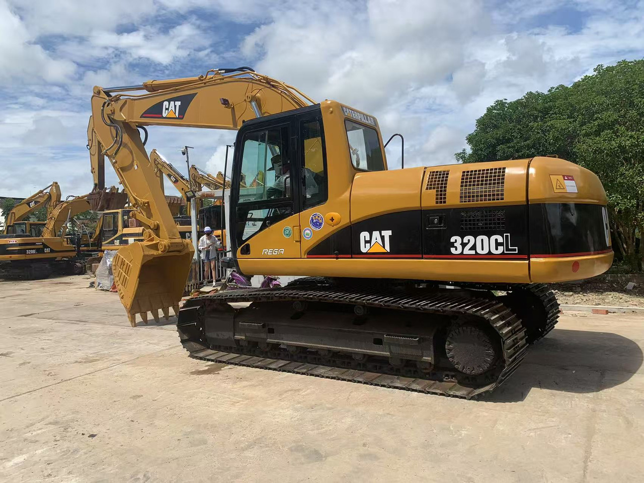 Caterpillar 320C, 320CL Hydraulic Excavator with Wide Track for Swamp Terrain - Pelle sur chenille: photos 2 Caterpillar 320C, 320CL Hydraulic Excavator with Wide Track for Swamp Terrain - Pelle sur chenille: photos 2