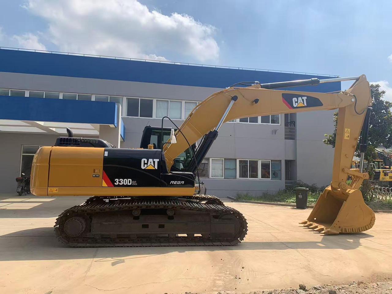 Caterpillar Heavy Mining Excavator CAT 330D, 330D2 - Pelle sur chenille: photos 2 Caterpillar Heavy Mining Excavator CAT 330D, 330D2 - Pelle sur chenille: photos 2