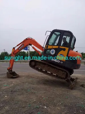 Cheap Second Hand 6 Ton Small Excavator Doosan Dh60, Dx60 Used Excavator on Sale - Pelle sur chenille: photos 1 Cheap Second Hand 6 Ton Small Excavator Doosan Dh60, Dx60 Used Excavator on Sale - Pelle sur chenille: photos 1
