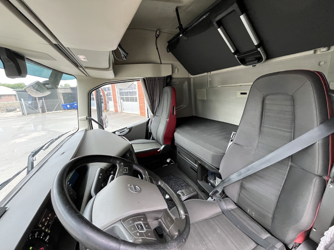 Volvo FH 500TC 6x2 - Tracteur routier: photos 5 Volvo FH 500TC 6x2 - Tracteur routier: photos 5