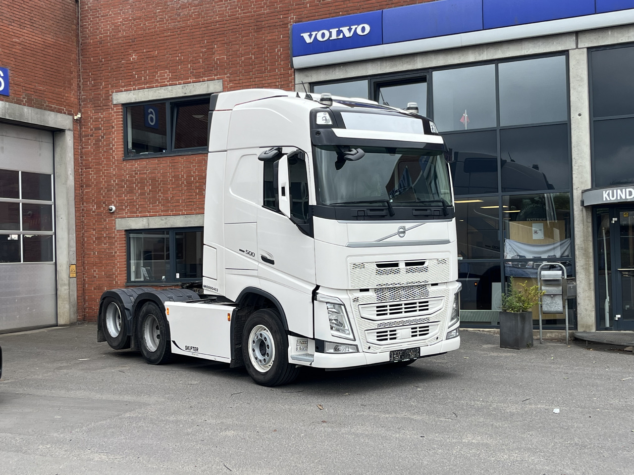 Volvo FH500 6x2 - Tracteur routier: photos 1 Volvo FH500 6x2 - Tracteur routier: photos 1