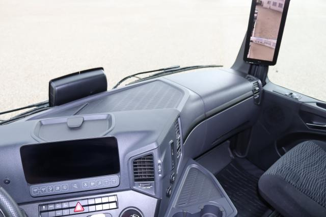 Châssis cabine Mercedes-Benz eActros 400 L: photos 10