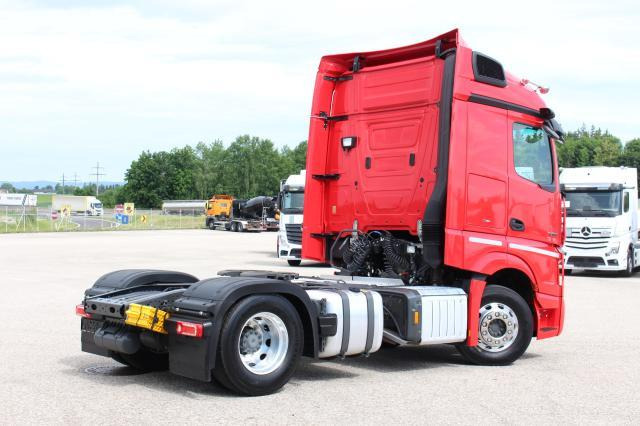 Mercedes-Benz Actros 1863LS NEUZUSTAND - Tracteur routier: photos 3 Mercedes-Benz Actros 1863LS NEUZUSTAND - Tracteur routier: photos 3