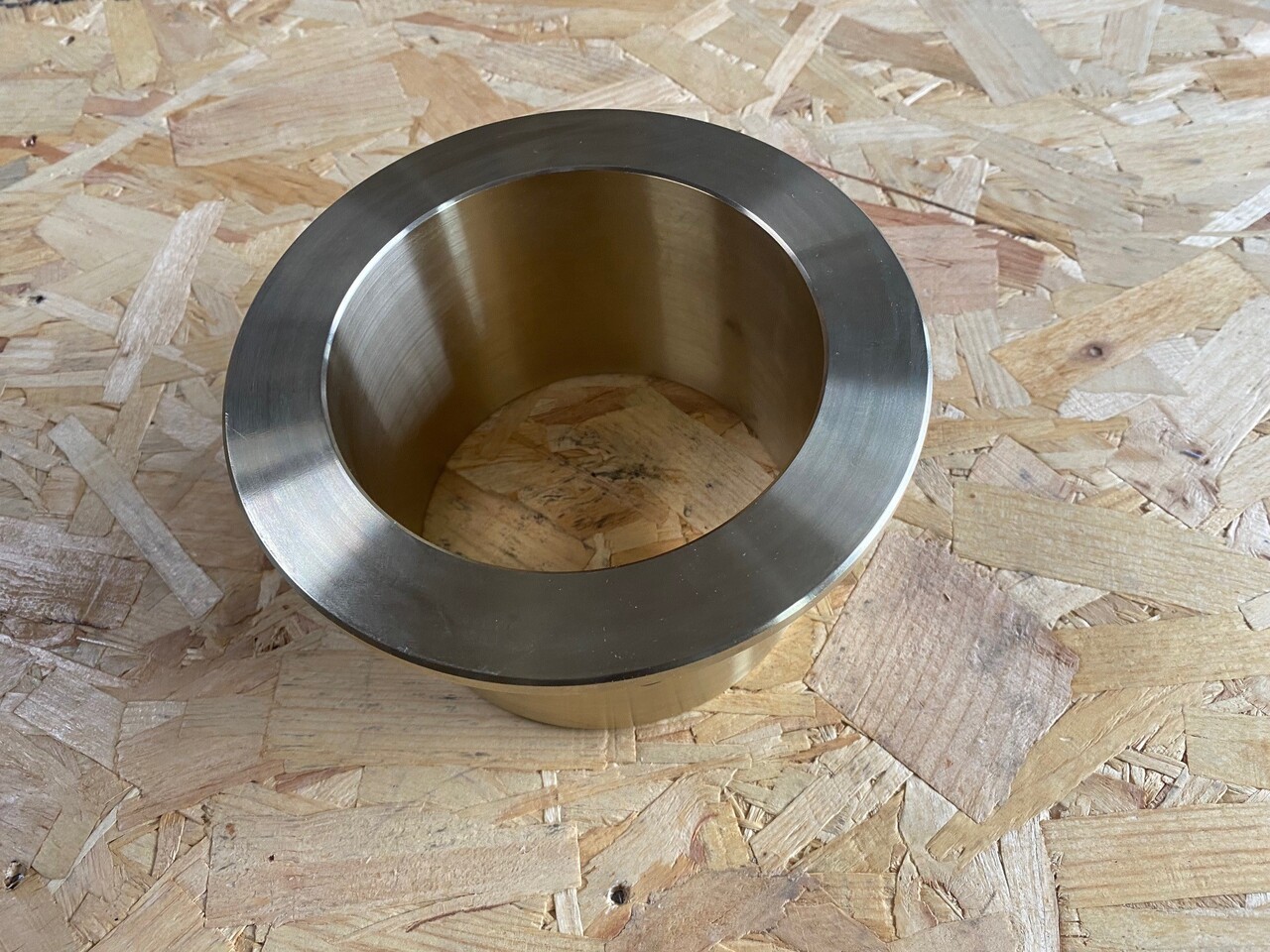 O&K Terex RH30 RH40 RH90 Idler bushings 2183817 2183818 2183820 - Pièces de rechange pour Camion: photos 2 O&K Terex RH30 RH40 RH90 Idler bushings 2183817 2183818 2183820 - Pièces de rechange pour Camion: photos 2