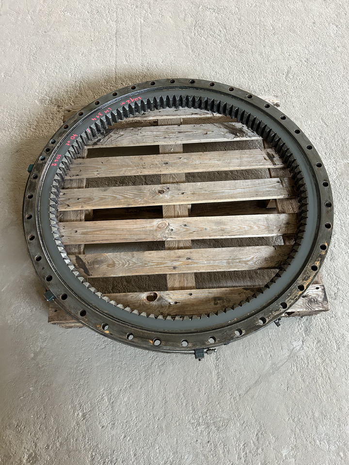 Liebherr A314 litronic - Couronne d'orientation pour Pelle: photos 4 Liebherr A314 litronic - Couronne d'orientation pour Pelle: photos 4