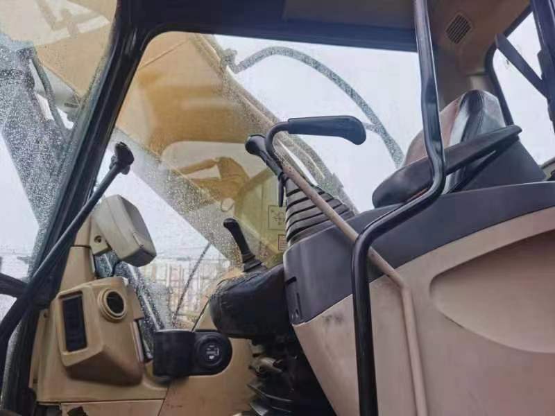 Caterpillar 330D - Pelle sur chenille: photos 5 Caterpillar 330D - Pelle sur chenille: photos 5