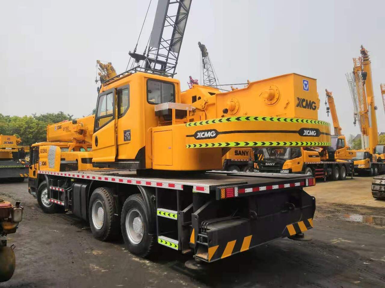 XCMG QY25K5 - Grue mobile: photos 2 XCMG QY25K5 - Grue mobile: photos 2