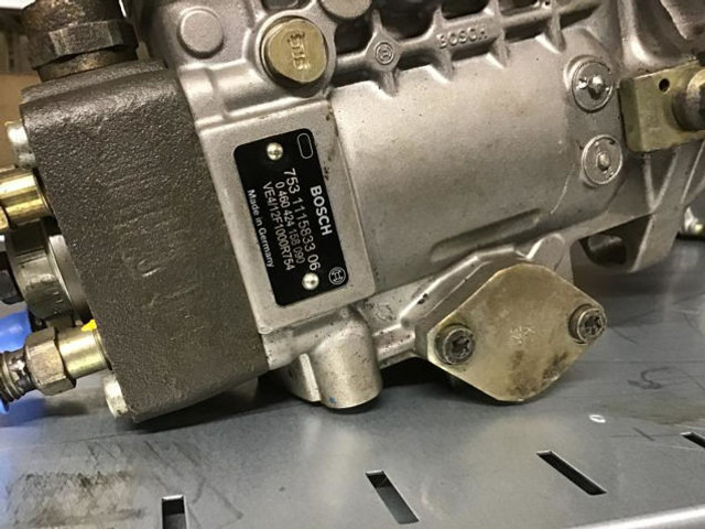 Bosch Injection Pump - Pompe à carburant: photos 2 Bosch Injection Pump - Pompe à carburant: photos 2