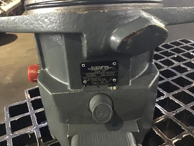 Moteur hydraulique Liebherr A6VE55: photos 13