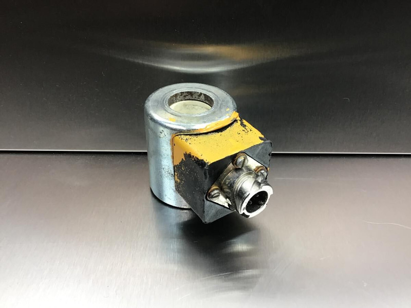 Liebherr A900 ZW - Système électrique: photos 2 Liebherr A900 ZW - Système électrique: photos 2