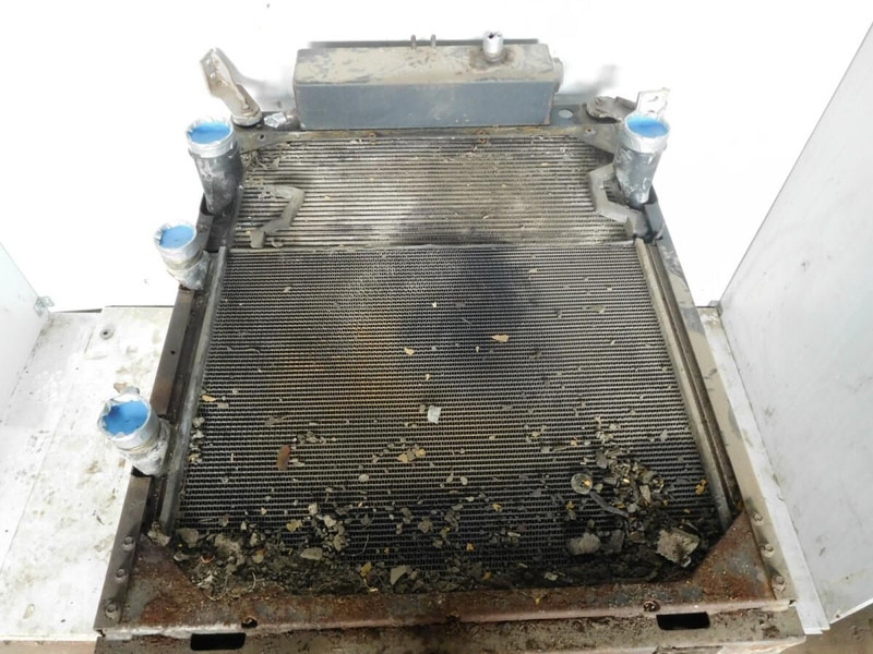 Liebherr Combined Radiator - Radiateur: photos 2 Liebherr Combined Radiator - Radiateur: photos 2
