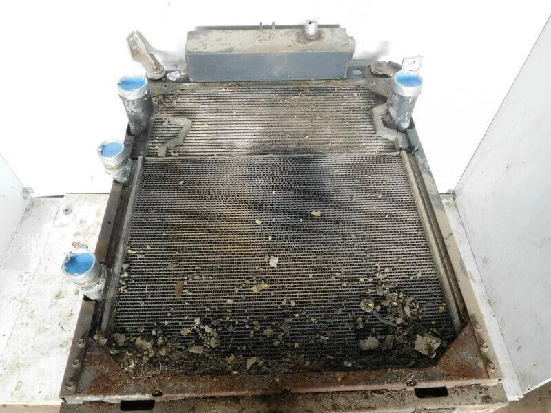 Liebherr Combined Radiator - Radiateur: photos 1 Liebherr Combined Radiator - Radiateur: photos 1