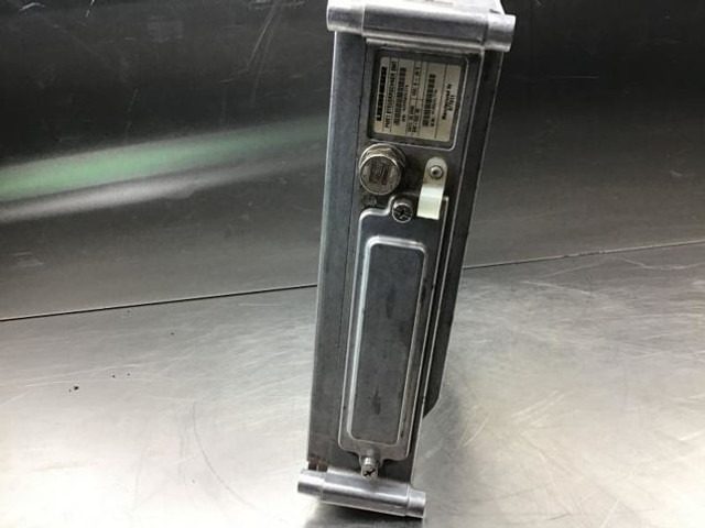 Liebherr Control System - Bloc de gestion: photos 3 Liebherr Control System - Bloc de gestion: photos 3