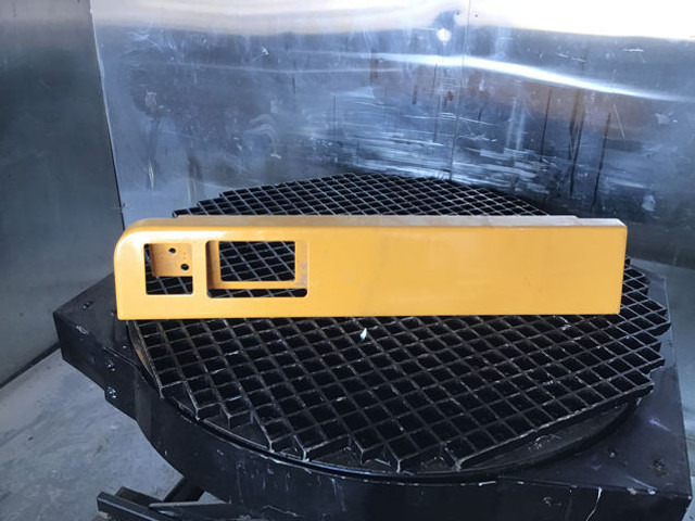 Liebherr Cover Front - Pare-chocs: photos 4 Liebherr Cover Front - Pare-chocs: photos 4