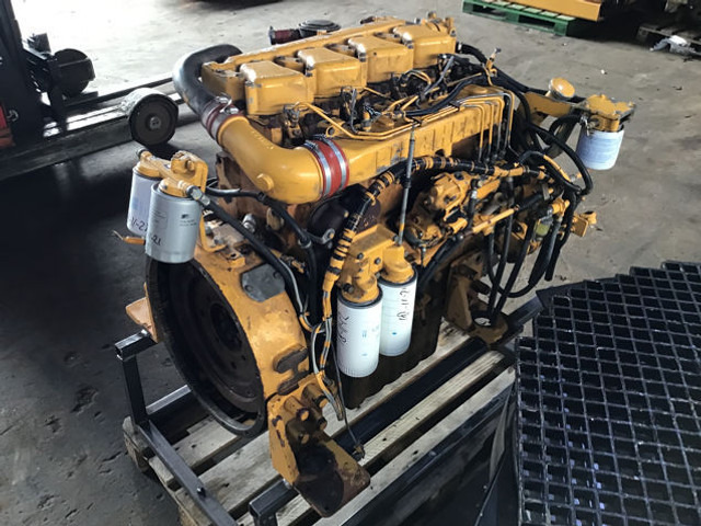 Liebherr D904TB - Moteur: photos 2 Liebherr D904TB - Moteur: photos 2